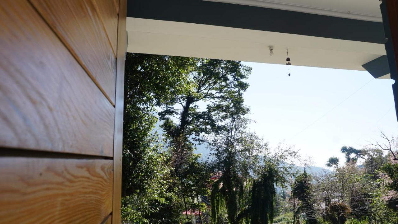 Angela'S Boutique Homes Dharamkot Dharamshala Exterior photo